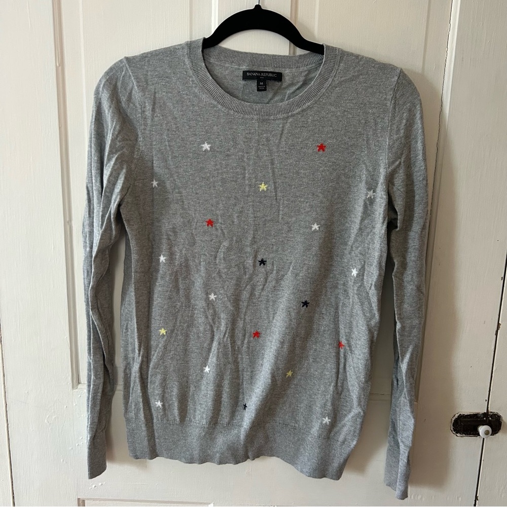 Banana Republic Gray Sweater with Star Accents
